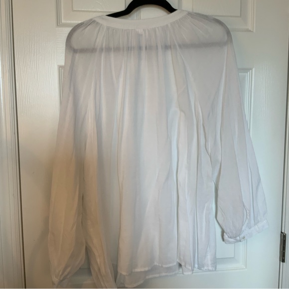 Old Navy white cotton top, XXL. - Picture 3 of 7